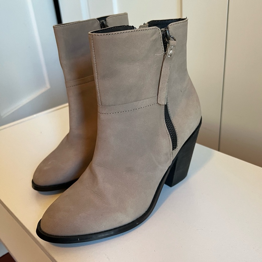 Kelsi Dagger Brooklyn Taupe Bootie